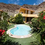 Casas De Tauro La Playa de Tauro