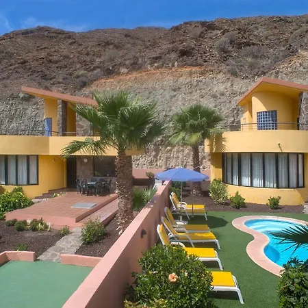 Holiday home Casas De Tauro