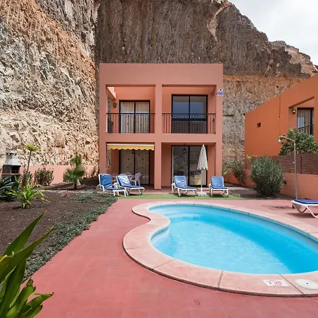 Casas De Tauro * La Playa de Tauro