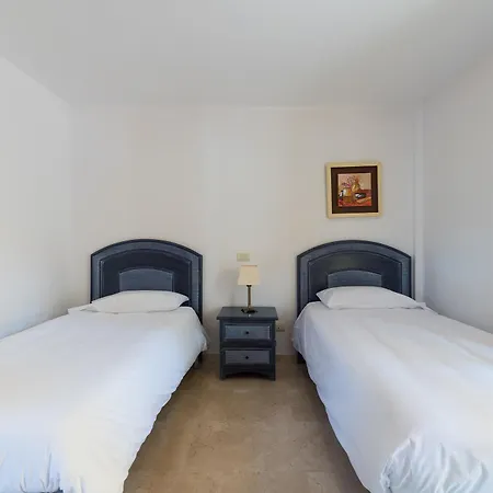 Casas De Tauro La Playa de Tauro